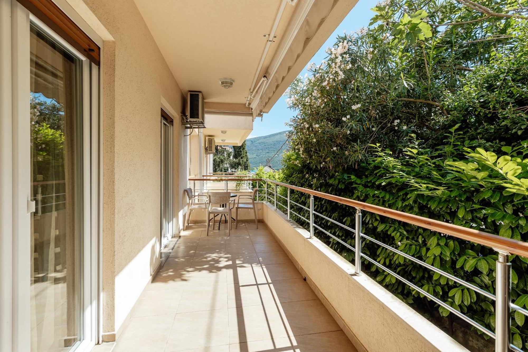 Apartments Rivijera แฮร์เซ็ก-โนวี ภายนอก รูปภาพ