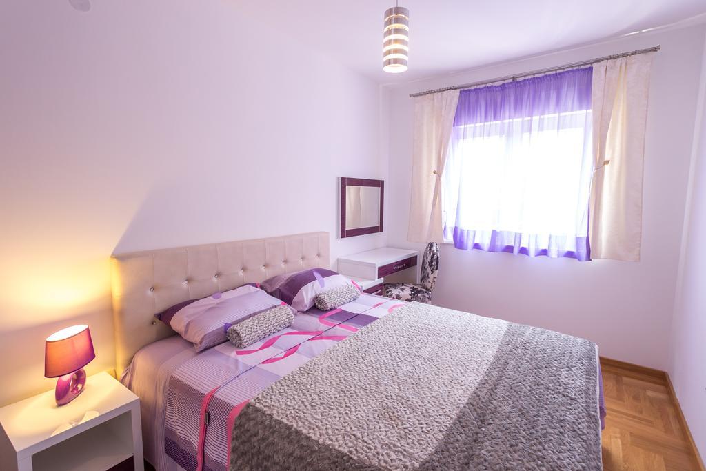 Apartments Rivijera แฮร์เซ็ก-โนวี ภายนอก รูปภาพ